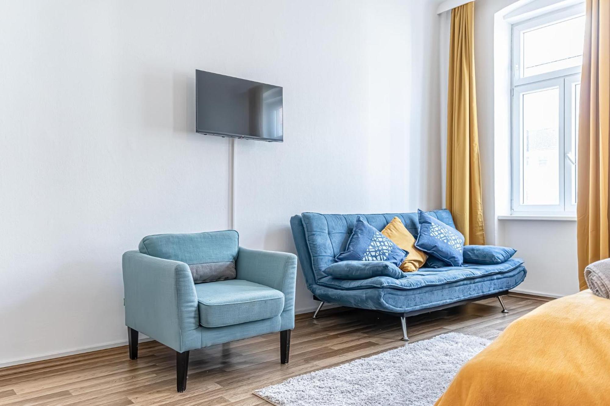 Explore Vienna: 1Br Retreat Near Westbahnhof Ngoại thất bức ảnh